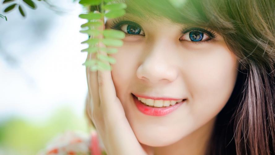 美国青年成都创业记：在“剩菜盲盒”里感受城市温度